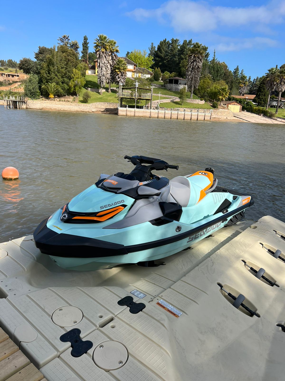 Lago Rapel moto de agua ezport seguridad estable