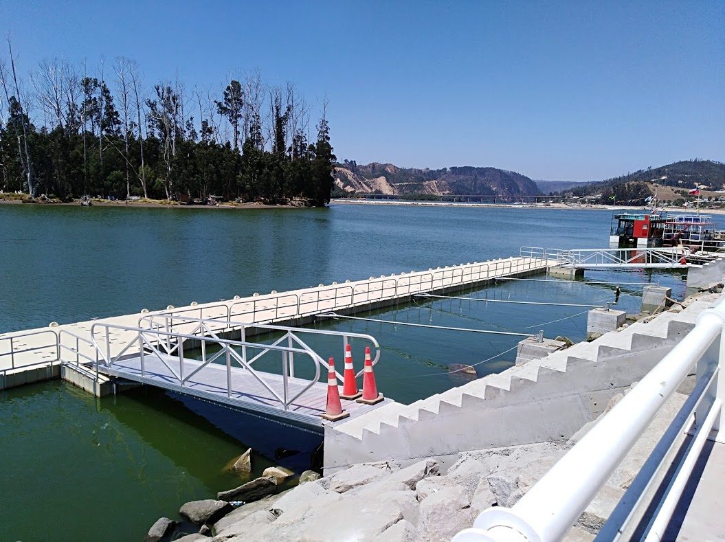 Muelle Concepción pescadores turismo acceso pasarela aluminio comercial